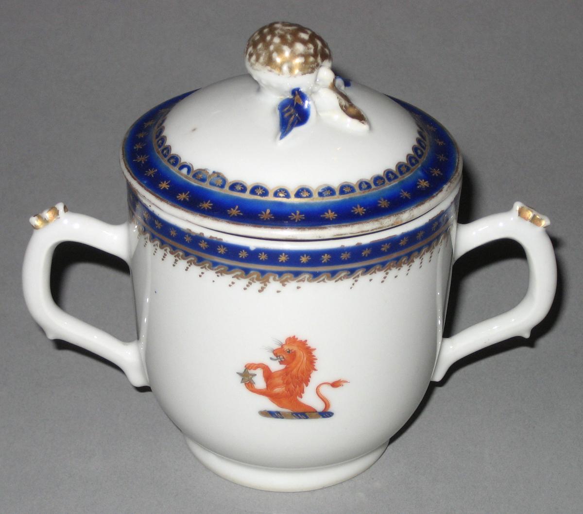 1963.0722.022 A, B Porcelain Cup