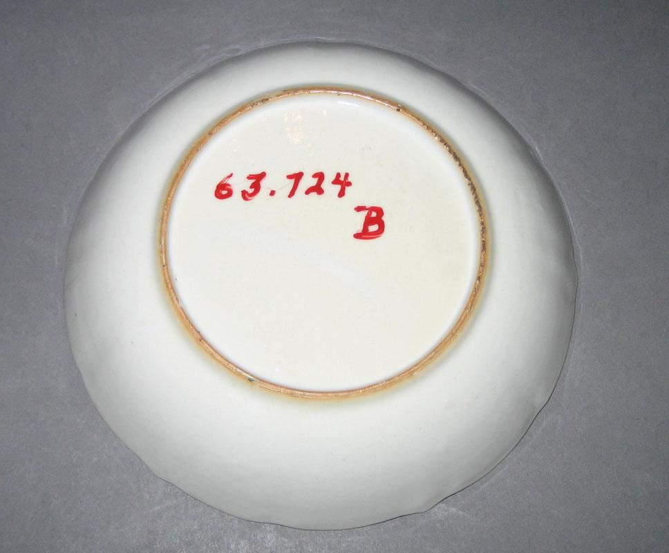 1963.0724 B Porcelain Saucer underside