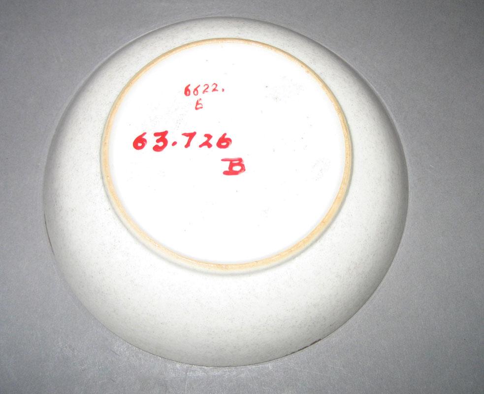 1963.0726 B Porcelain Saucer underside