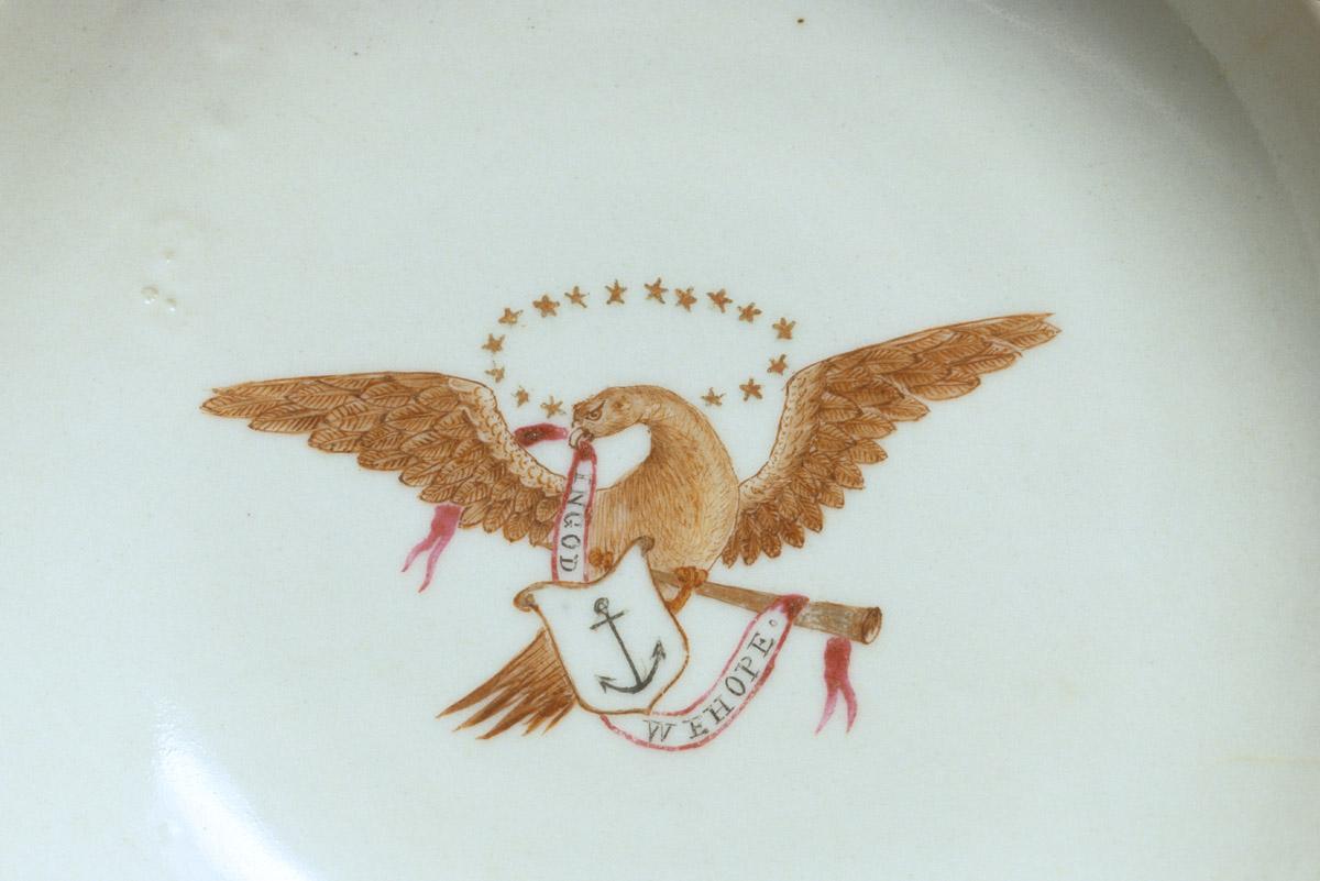 1963.0727.016 Saucer, detail