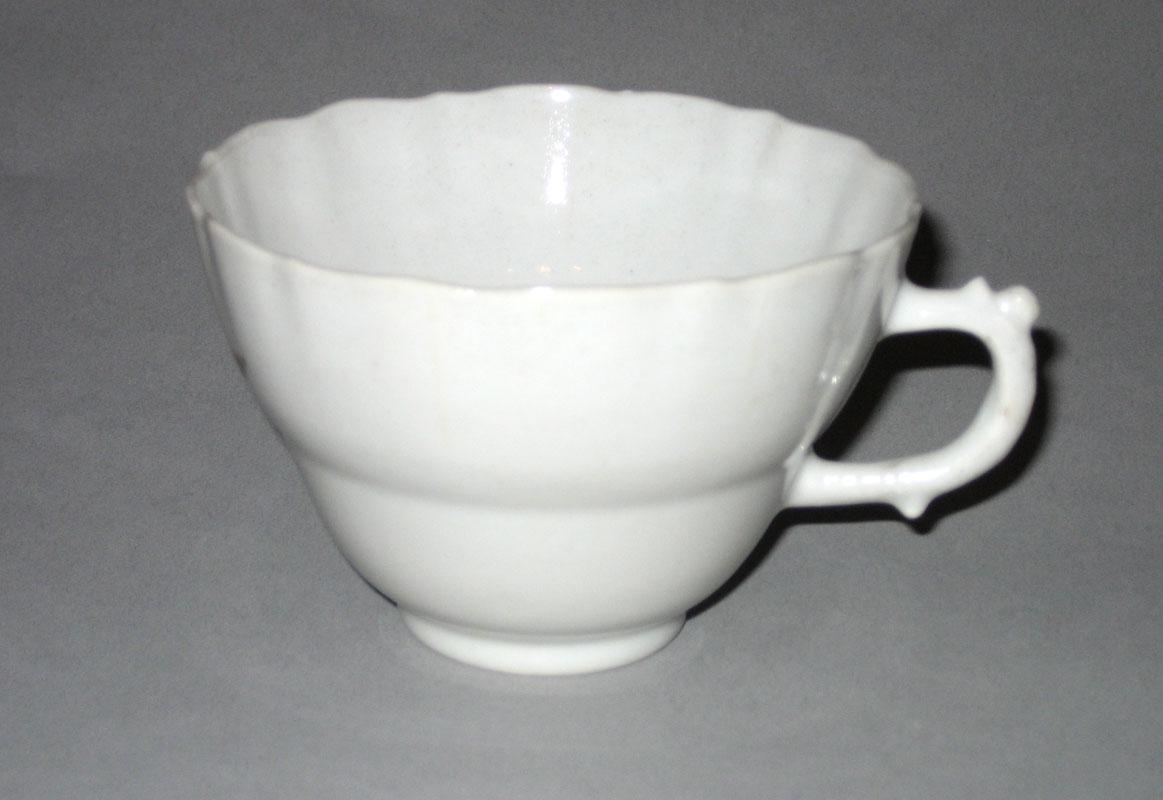 1963.0727.029 Coffee cup side