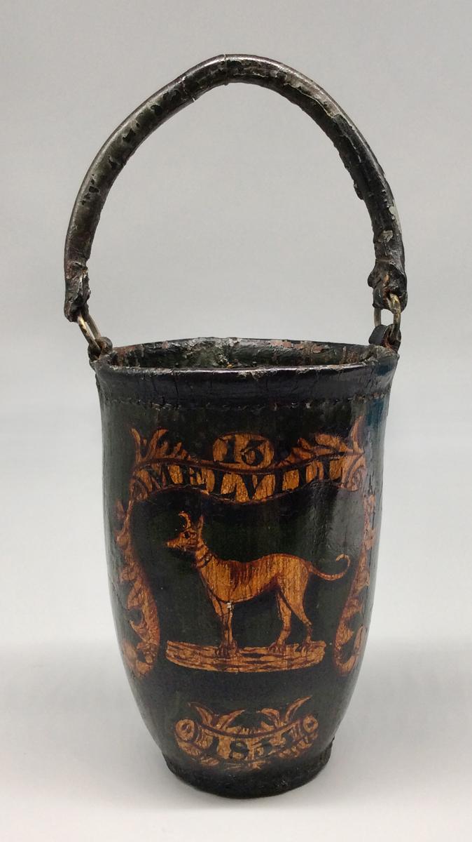 1955.0136.105 Fire bucket, view 1