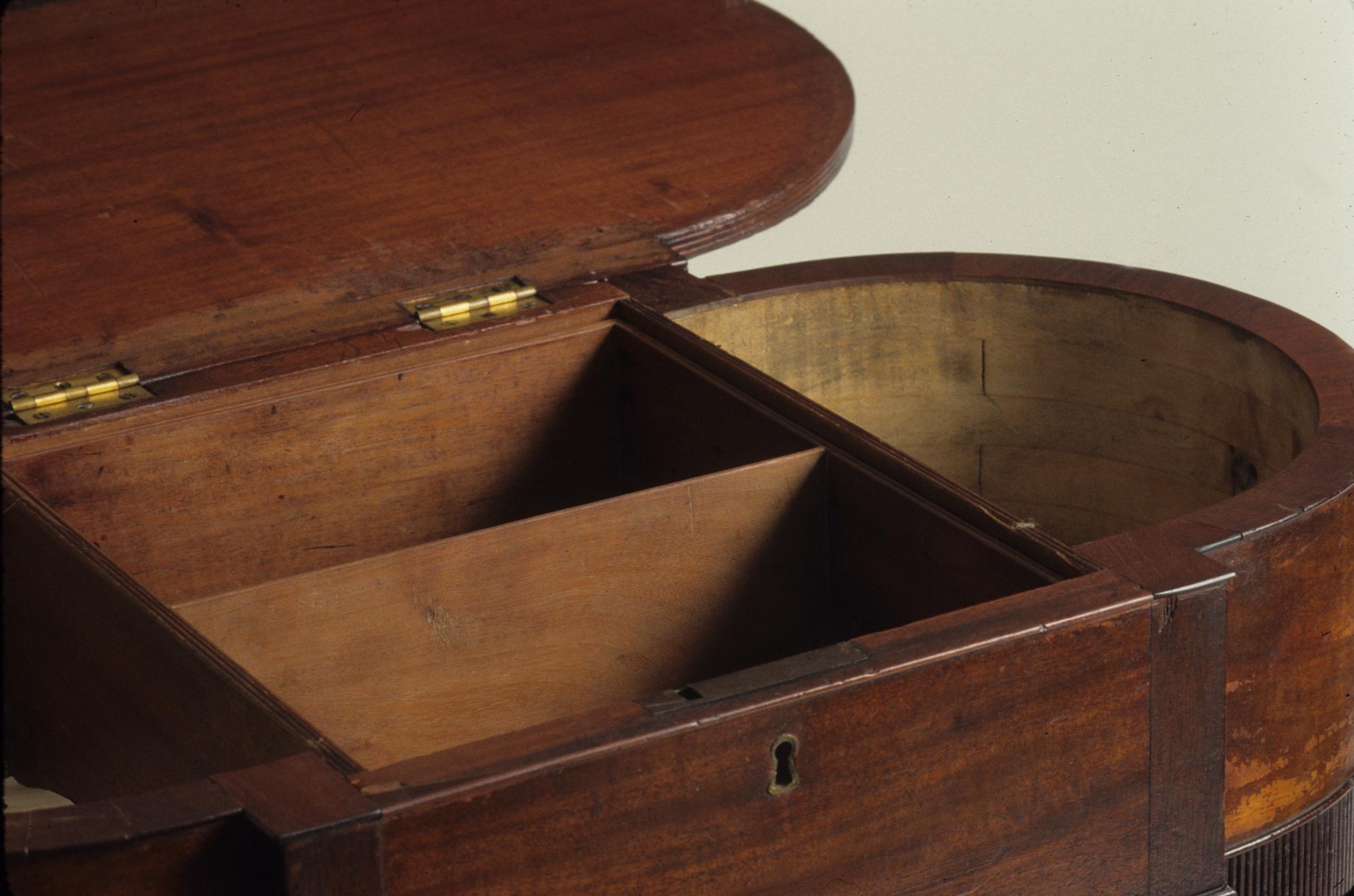 1963.0732, Table, work table, detail 1