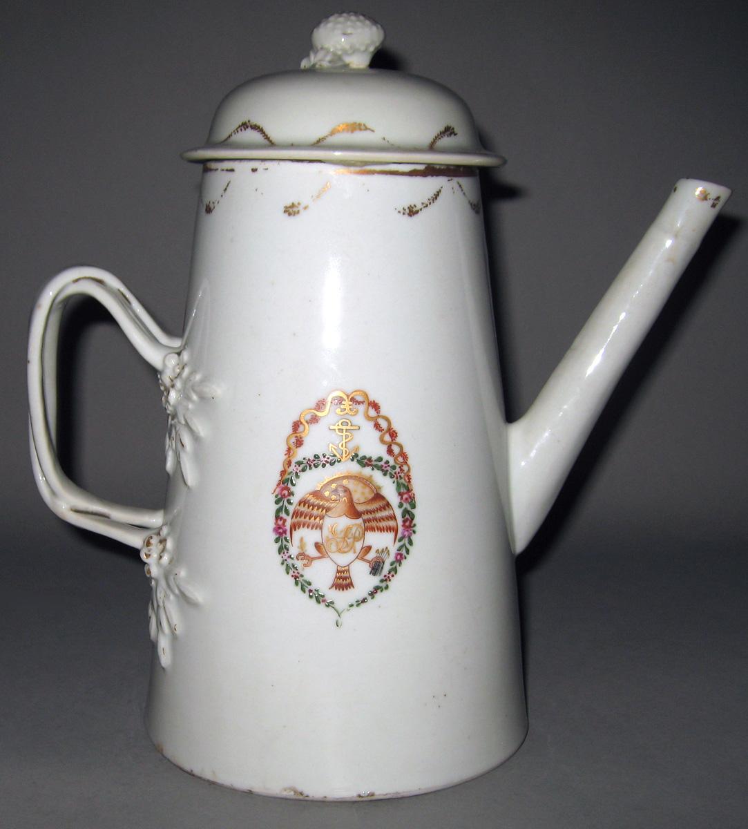 1963.0734.002 A, B Porcelain Coffee Pot side 2