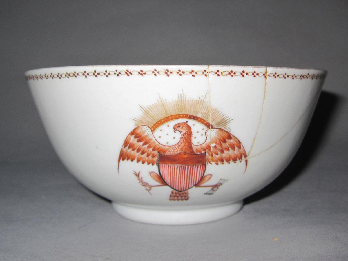 1963.0740.004 Porcelain bowl