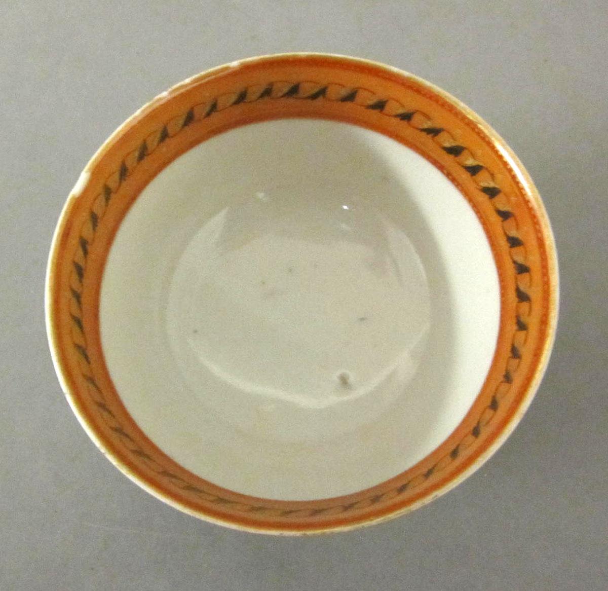 1963.0745.004 Porcelain cup top