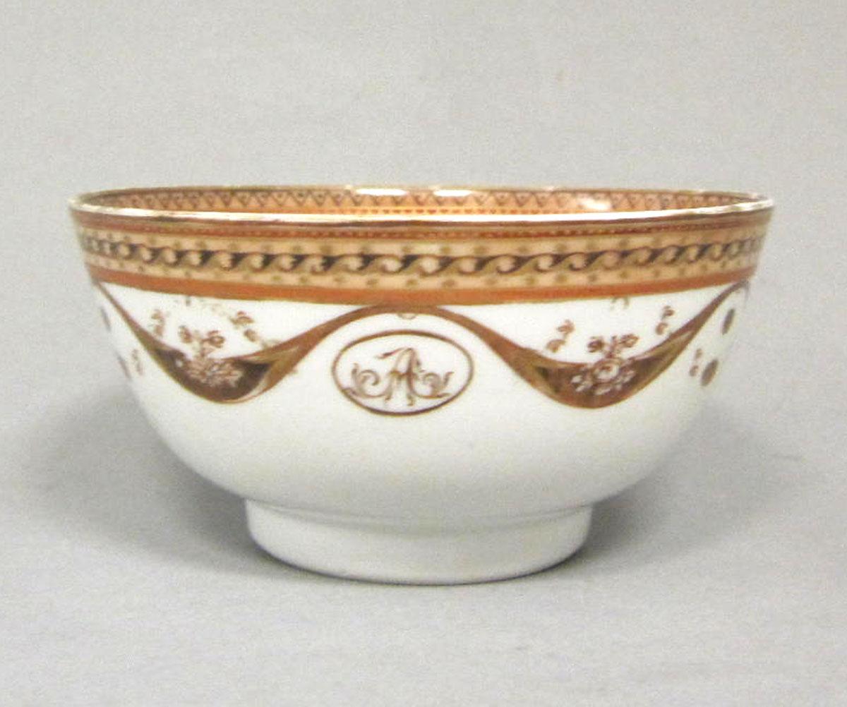 1963.0747.006 Porcelain bowl
