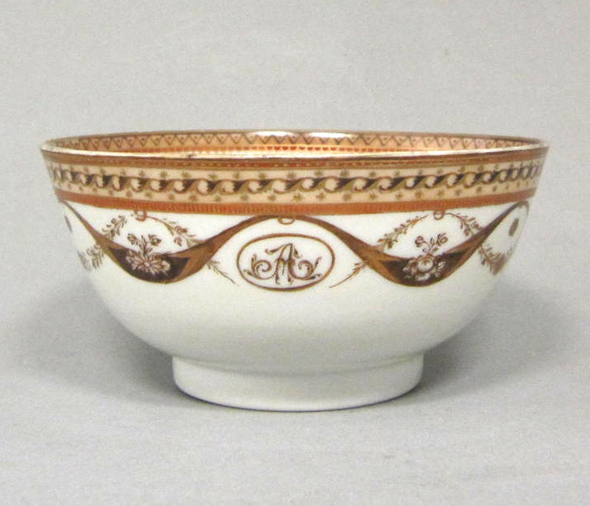 1963.0747.007 Porcelain bowl