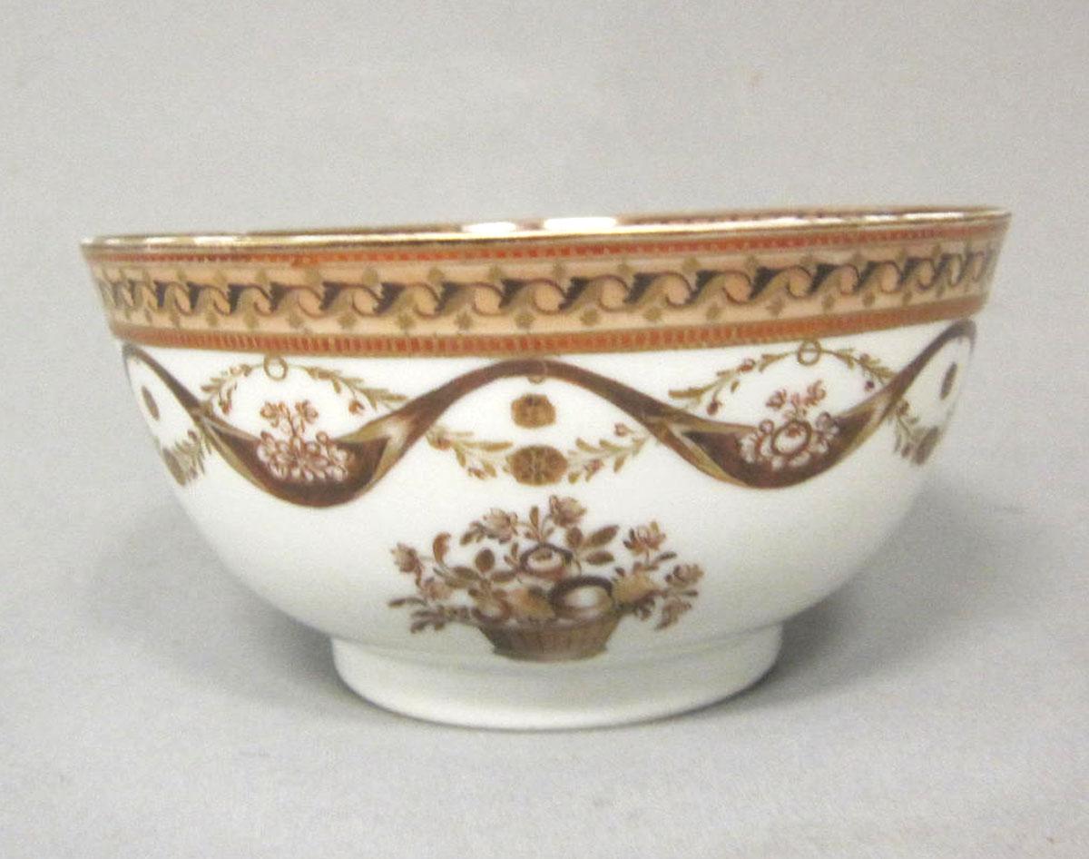 1963.0747.009 Porcelain bowl face two