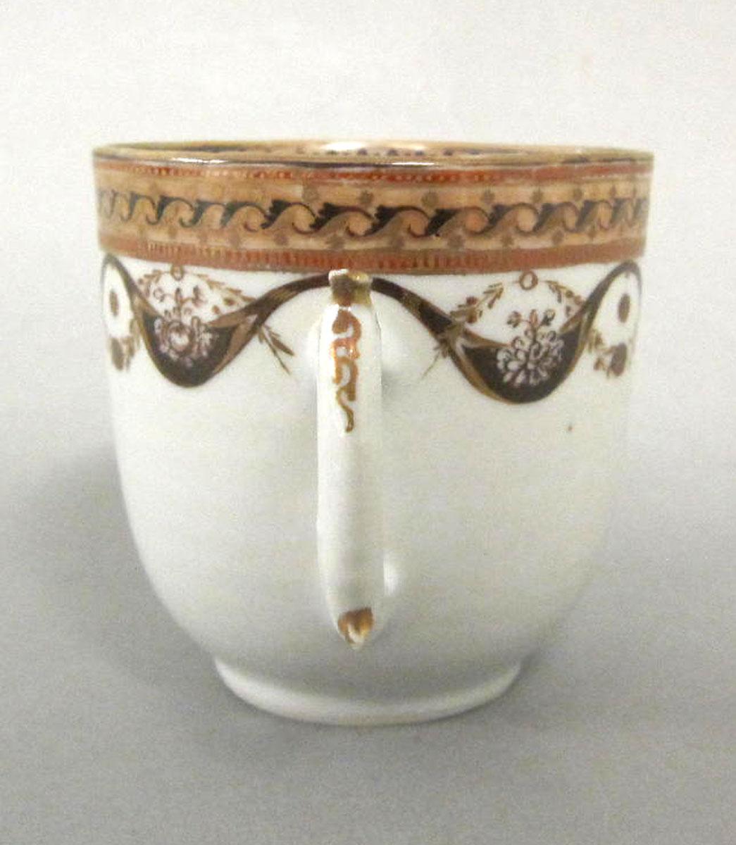 1963.0747.027 Porcelain coffee cup handle