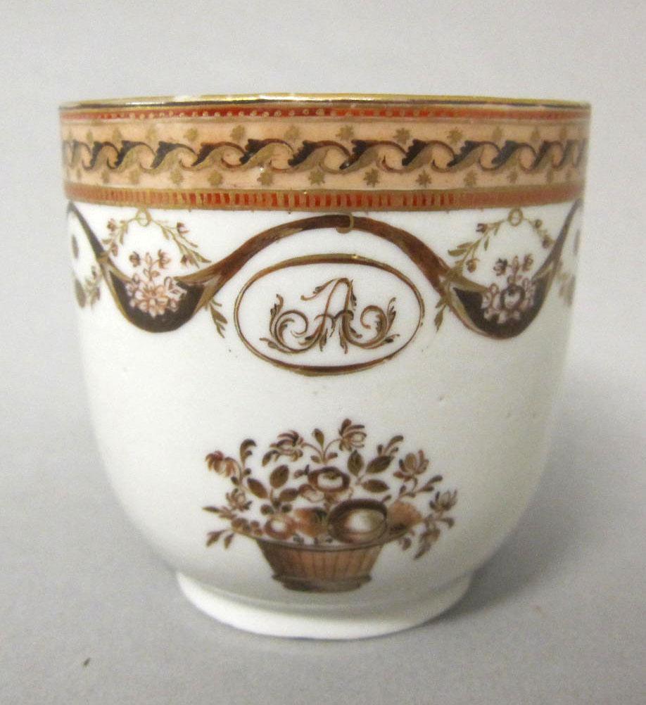 1963.0747.030 Porcelain coffee cup medallion retake