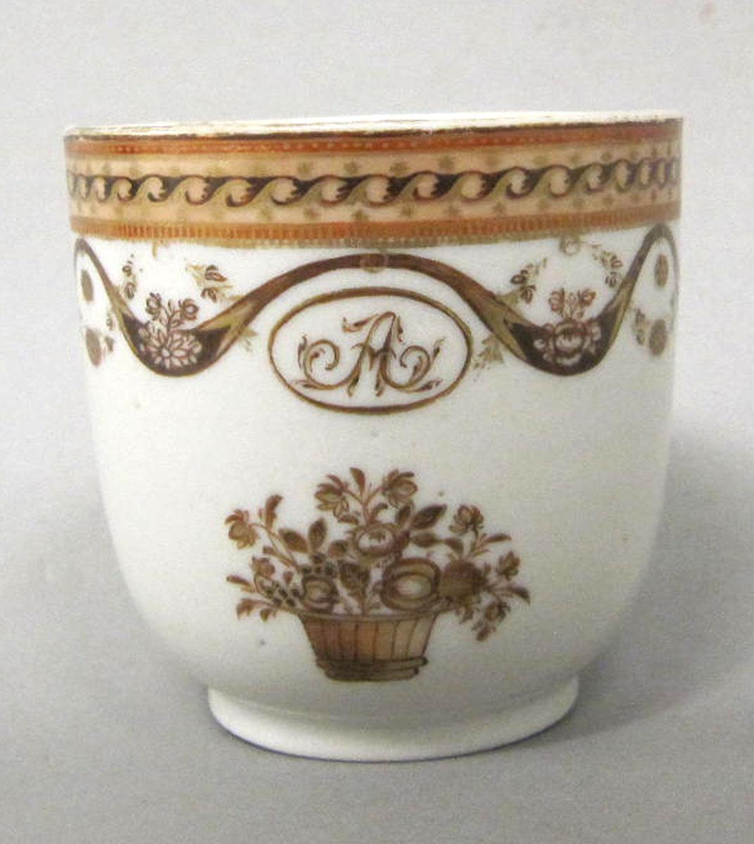 1963.0747.031 Porcelain coffee cup medallion