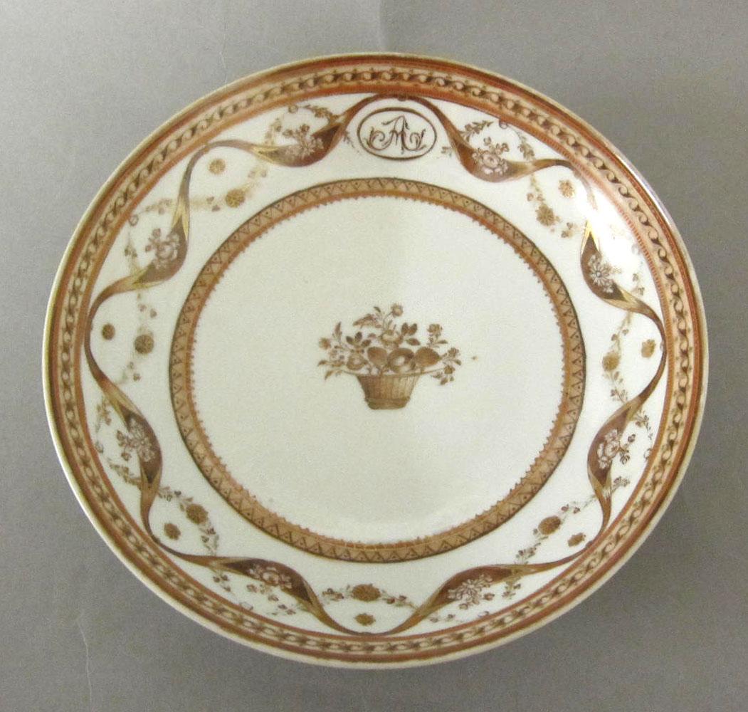 1963.0747.049 Porcelain saucer retake