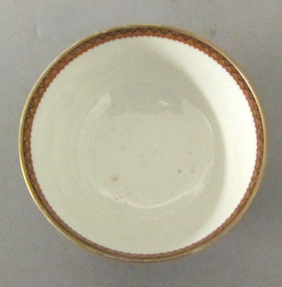 1963.0747.093 Porcelain teabowl top
