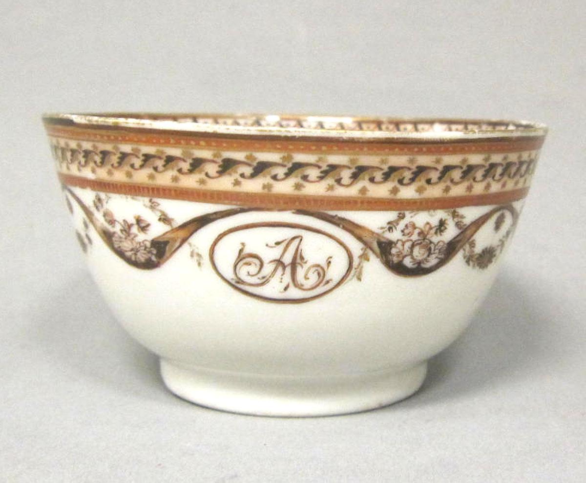 1963.0747.108 Porcelain teabowl