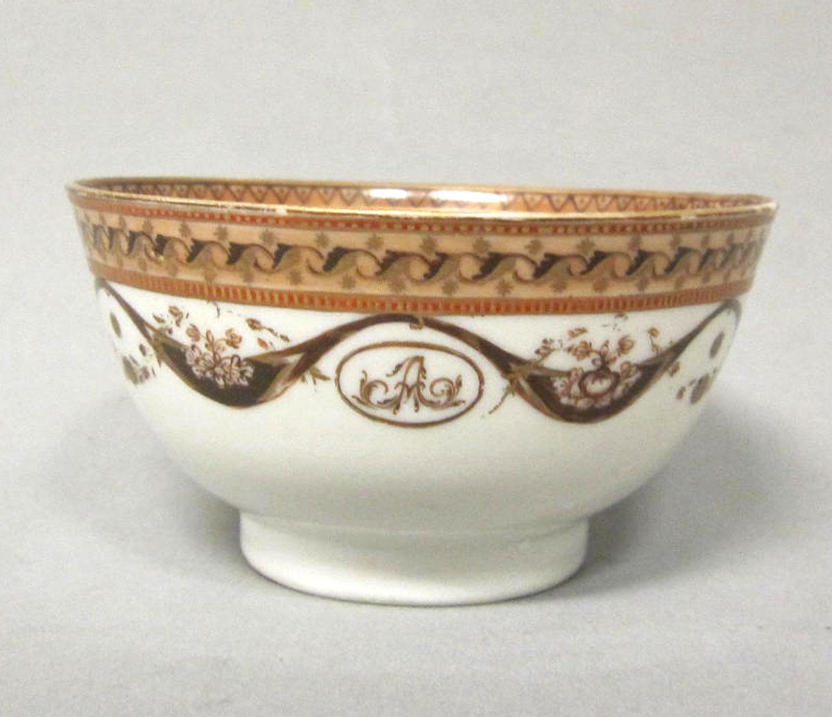 1963.00747.110 Porcelain teabowl