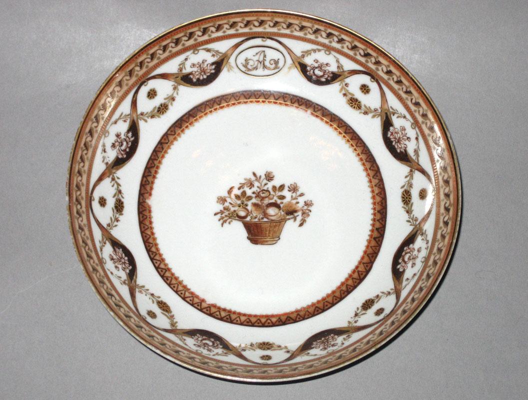 1963.0747.117 Saucer