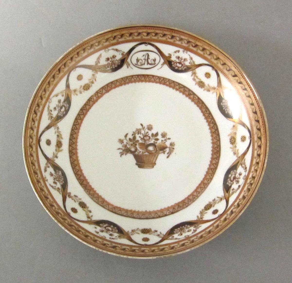1963.0747.122 Porcelain saucer