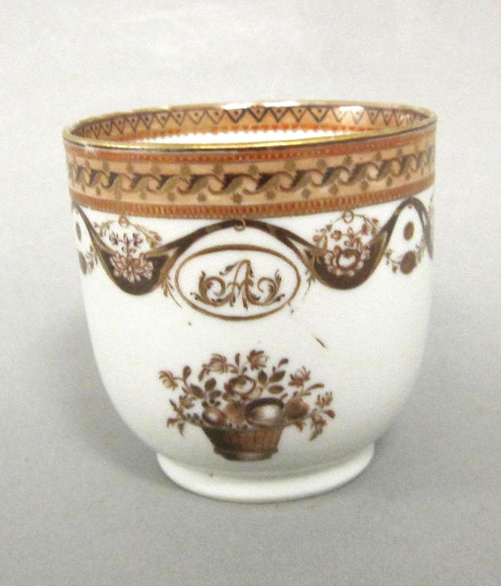 1963.0747.127 Porcelain coffee cup medallion