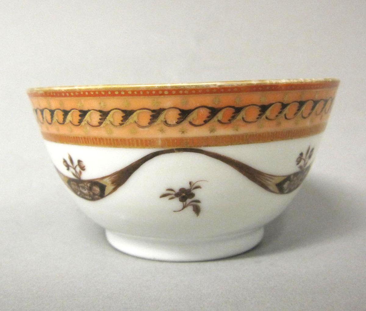 1963.0749.002 Porcelain cup face two