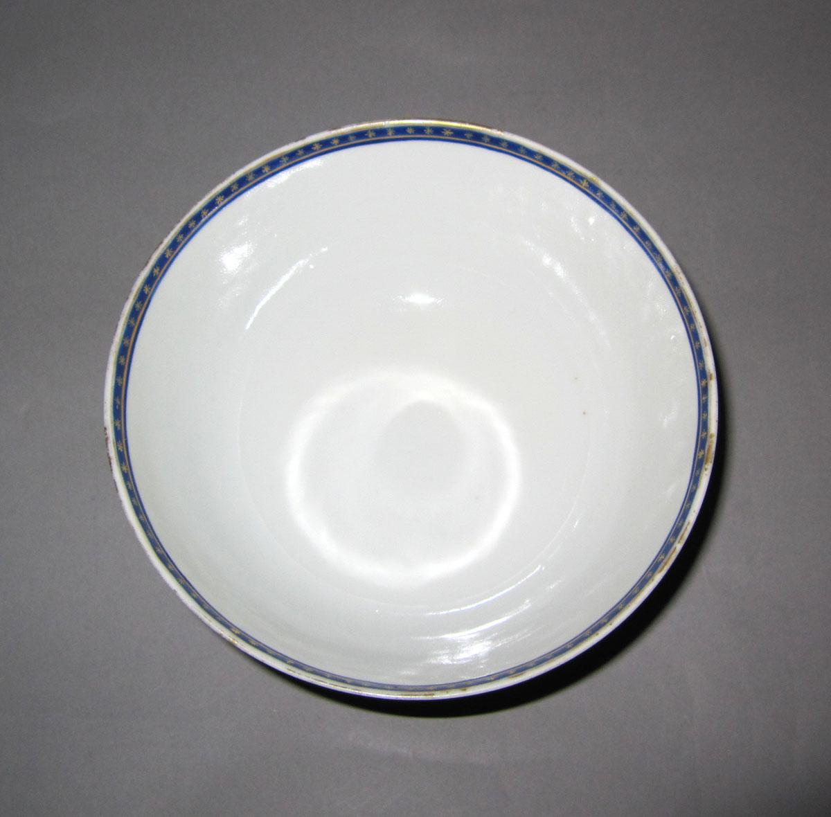1963.0755 Porcelain bowl