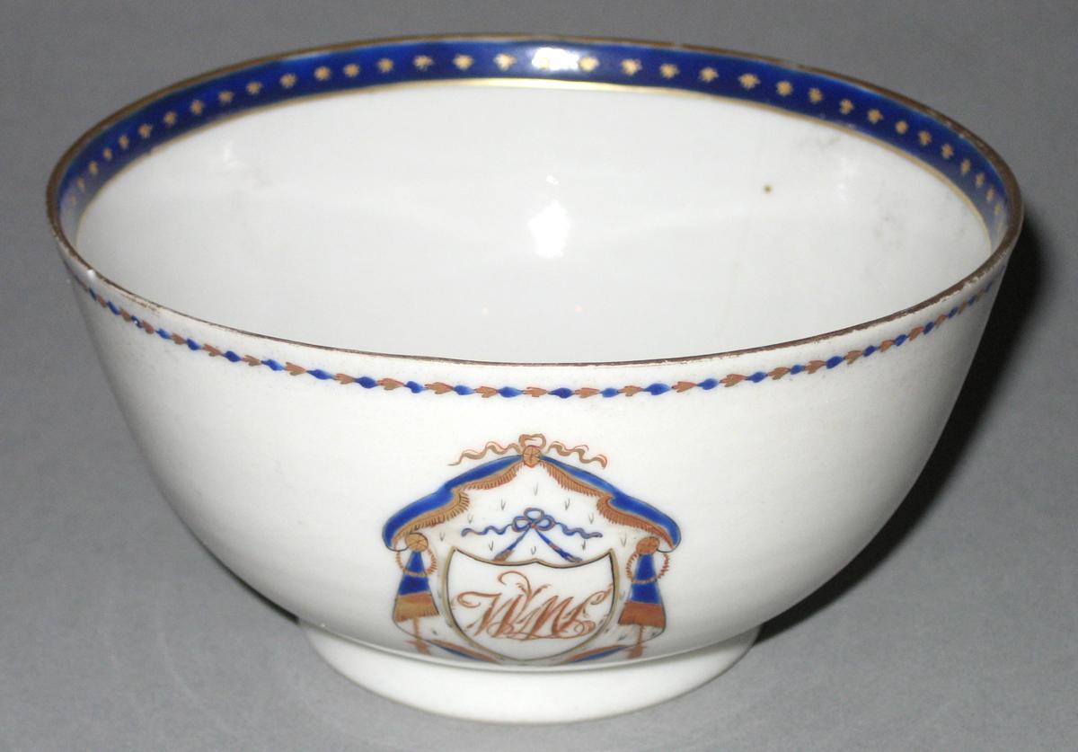 1963.0756.016 Porcelain Teabowl side 2