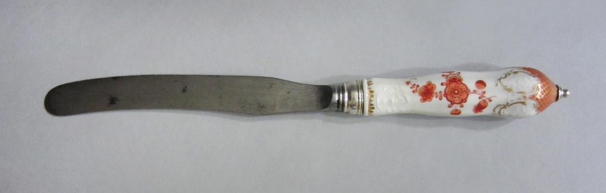 1963.0763.001 Knife, underside