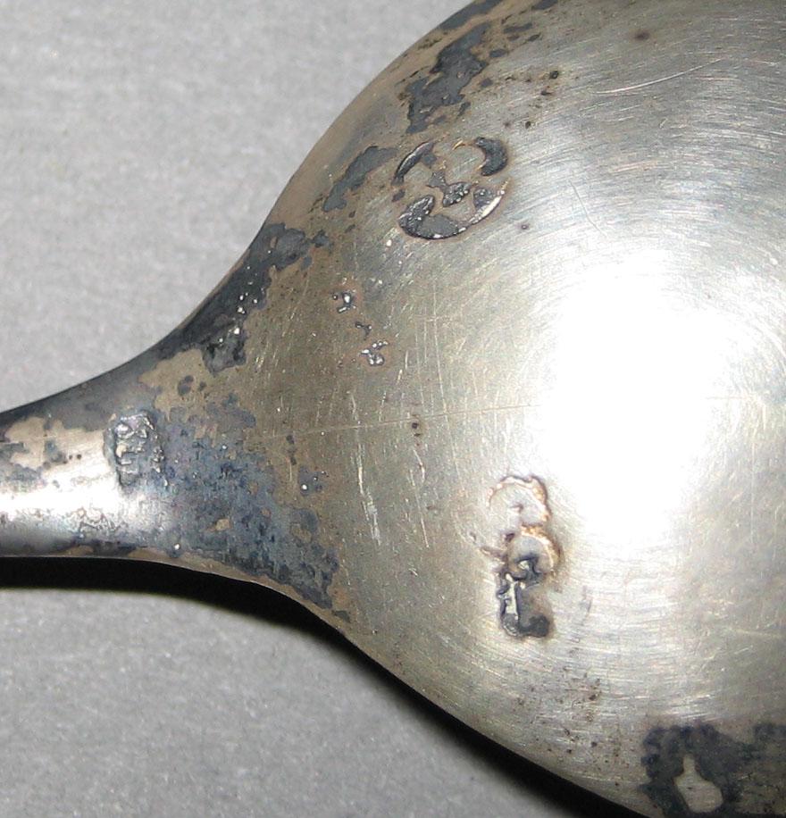 1963.0763.016 Spoon (mark)