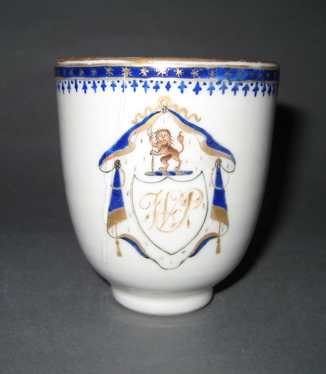 1963.0766.010 Porcelain Coffee Cup front