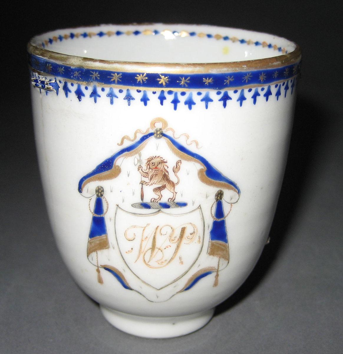 1963.0766.011 Coffee cup front