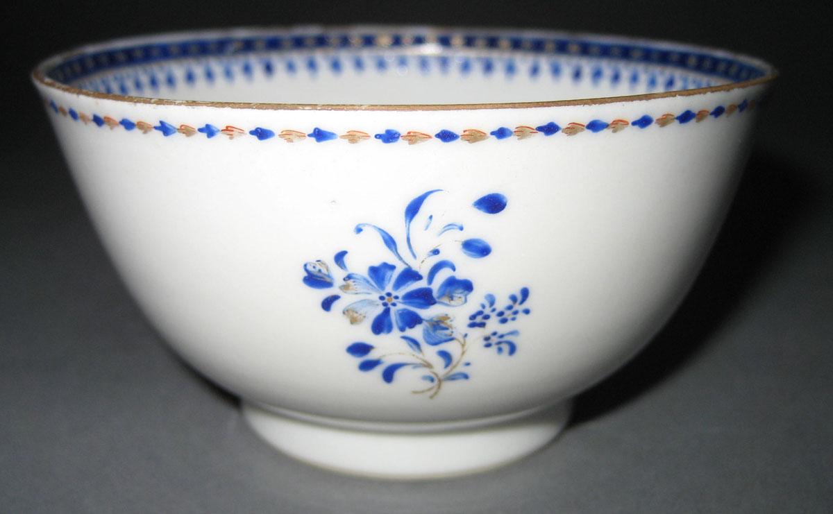 1963.0766.014 teabowl view 2