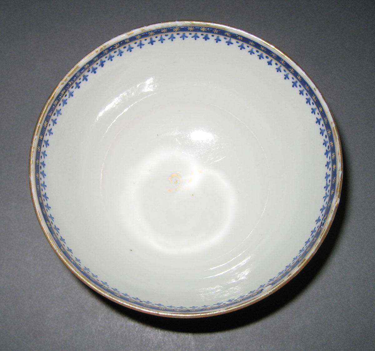 1963.0766.015 teabowl view 3