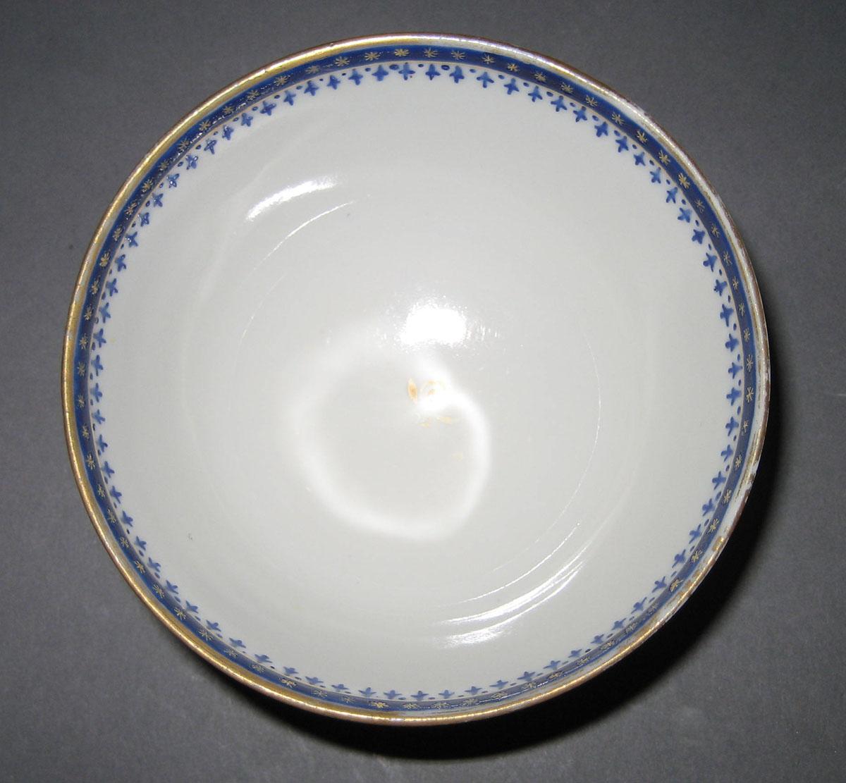 1963.0766.017 teabowl view 3