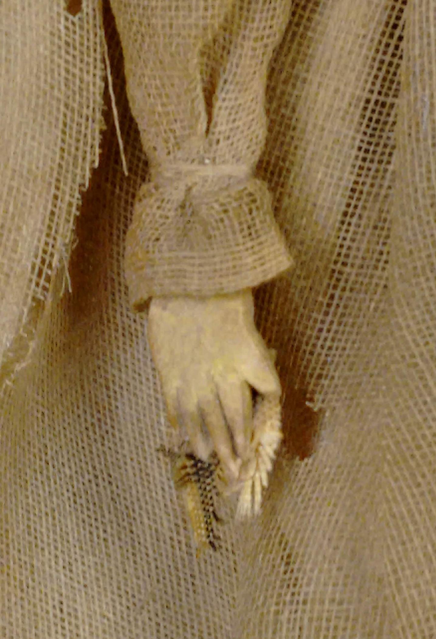 1955.0136.135 Doll, detail 2