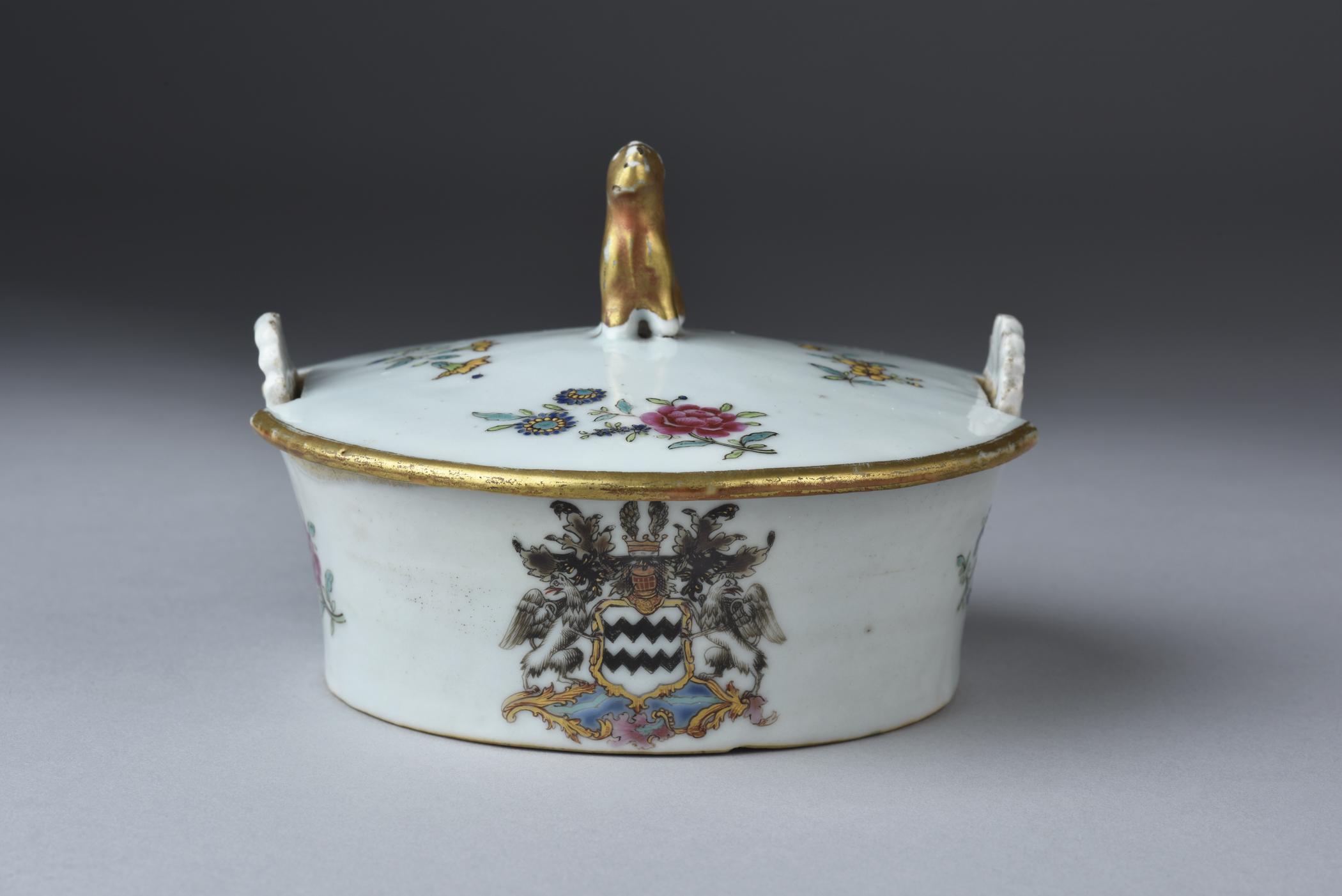 1963.0767 A, B Dish and cover, view 1