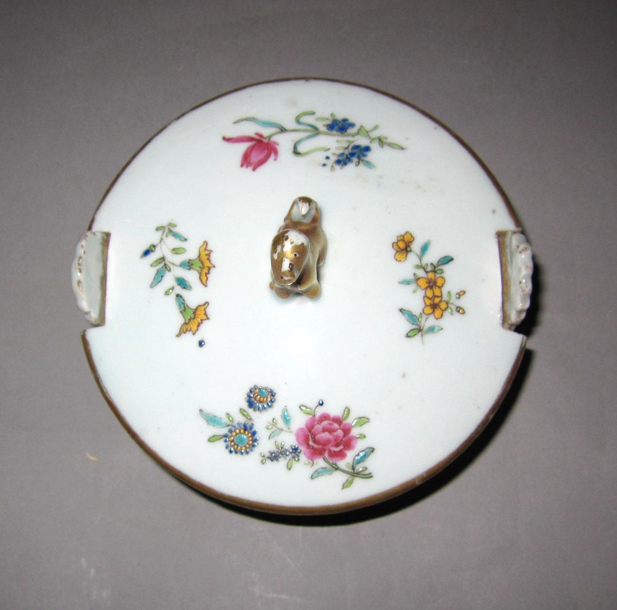 1963.0767 A, B Porcelain dish and cover top