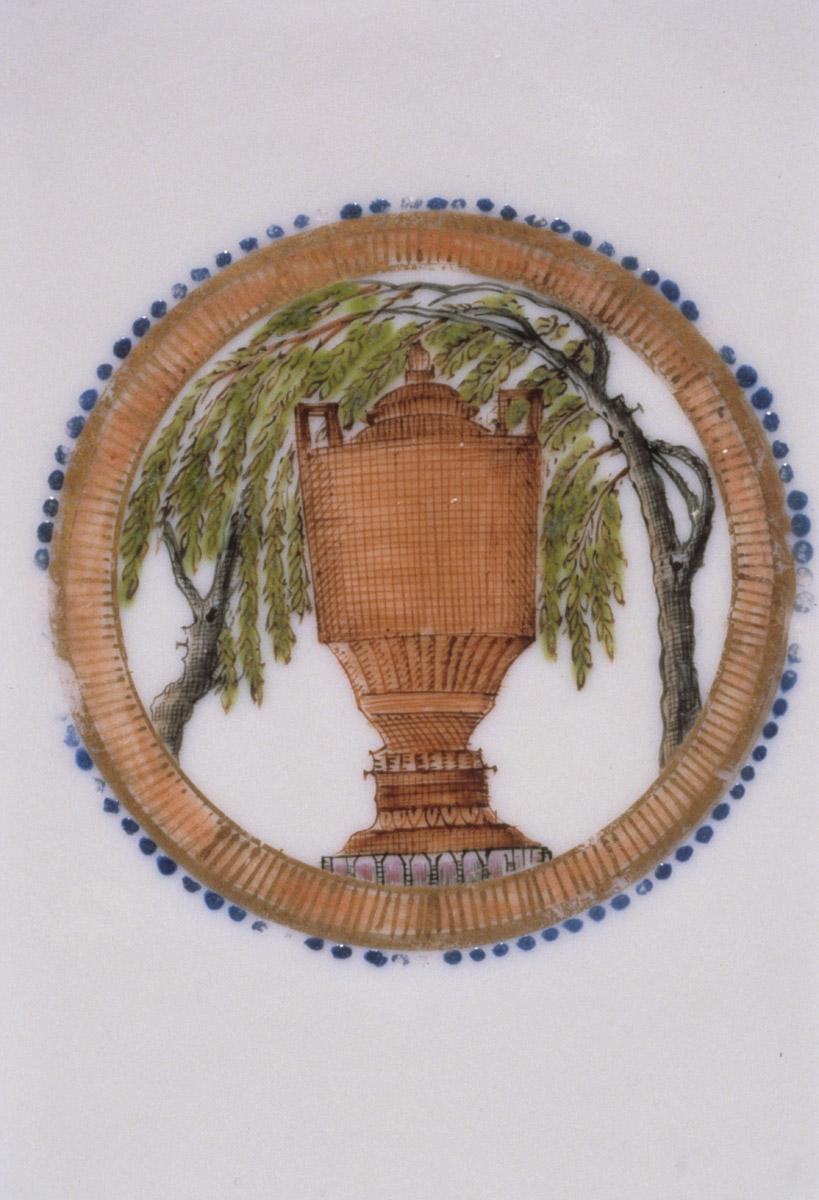 1963.0769.001 Plate, detail