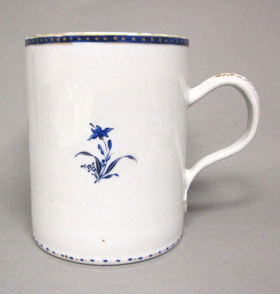 1963.0771.003 Porcelain mug