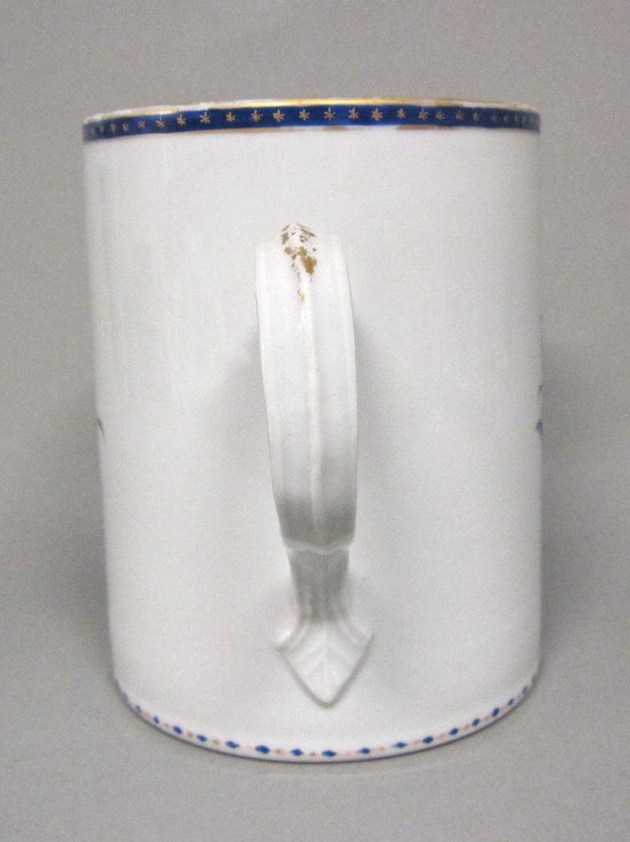 1963.0771.003 Porcelain mug handle