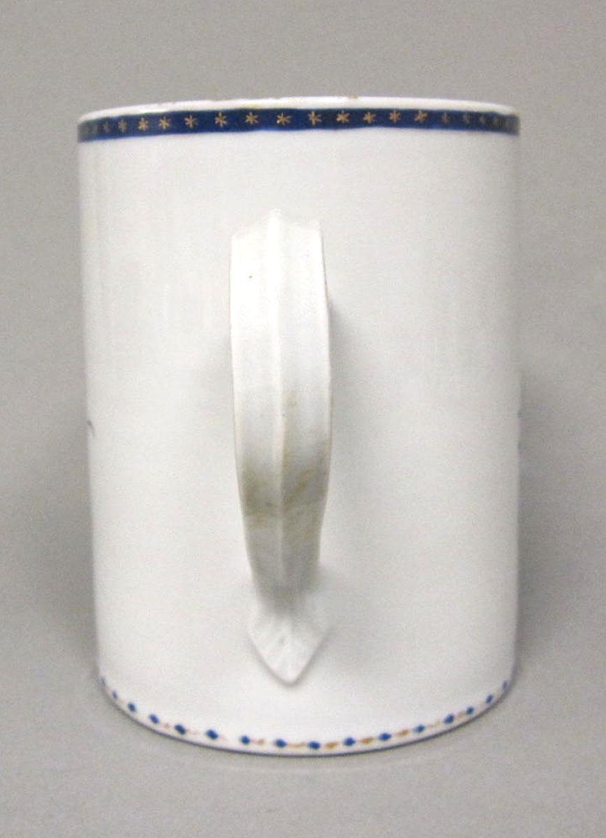 1963.0771.005 Porcelain mug handle
