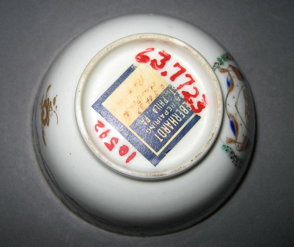 1963.0772.003 Teabowl underside