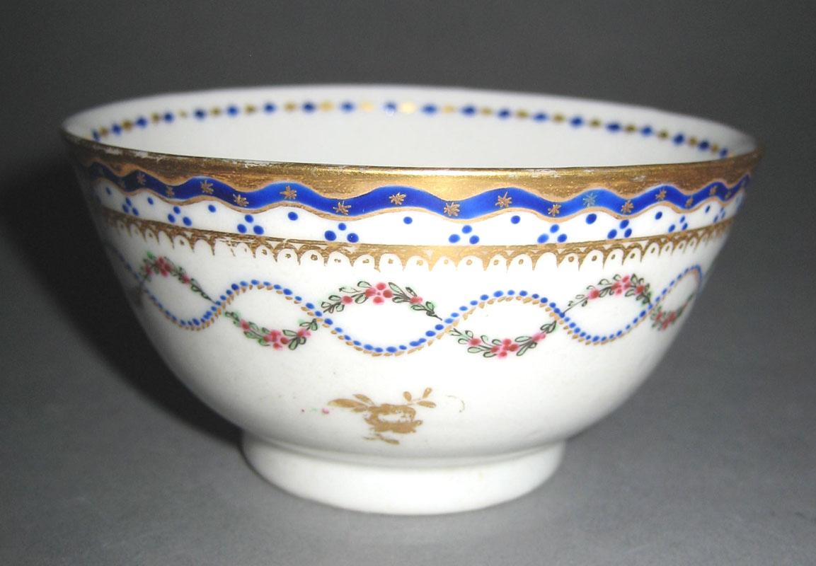 1963.0772.007 Teabowl opposite side