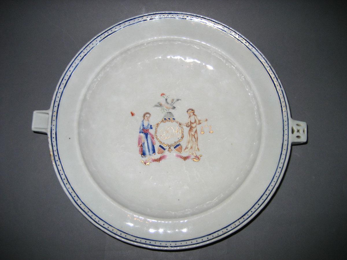 1963.0777.002 Porcelain Hot Water Plate