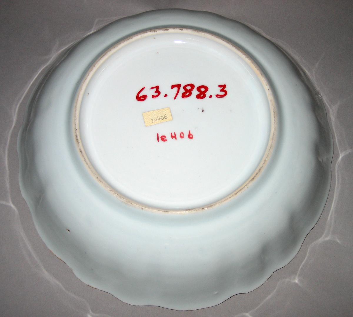 1963.0788.003 Porcelain Bowl underside