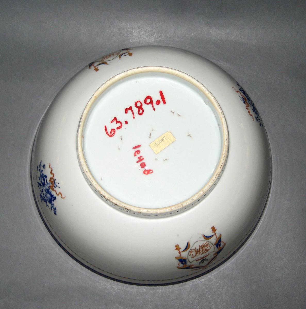 1963.0789.001 Bowl underside