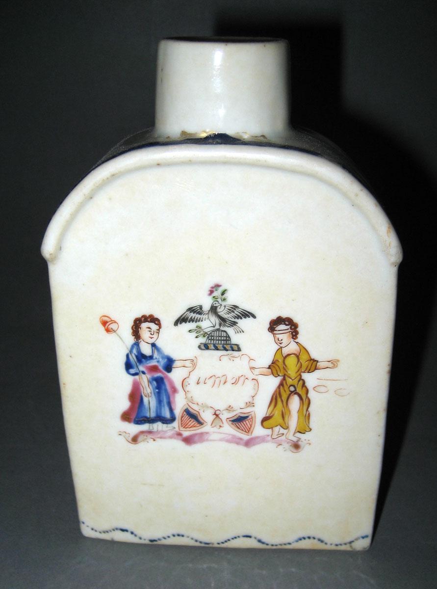 1963.0790 Porcelain Tea Cannister back
