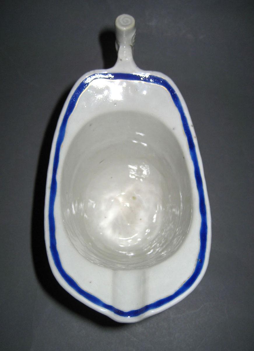 1963.0821 Porcelain Cream or Milk Jug interior