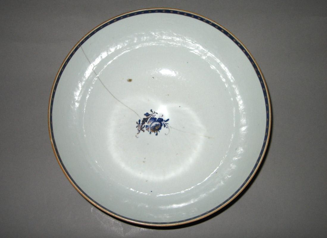 1963.0823 Bowl upper