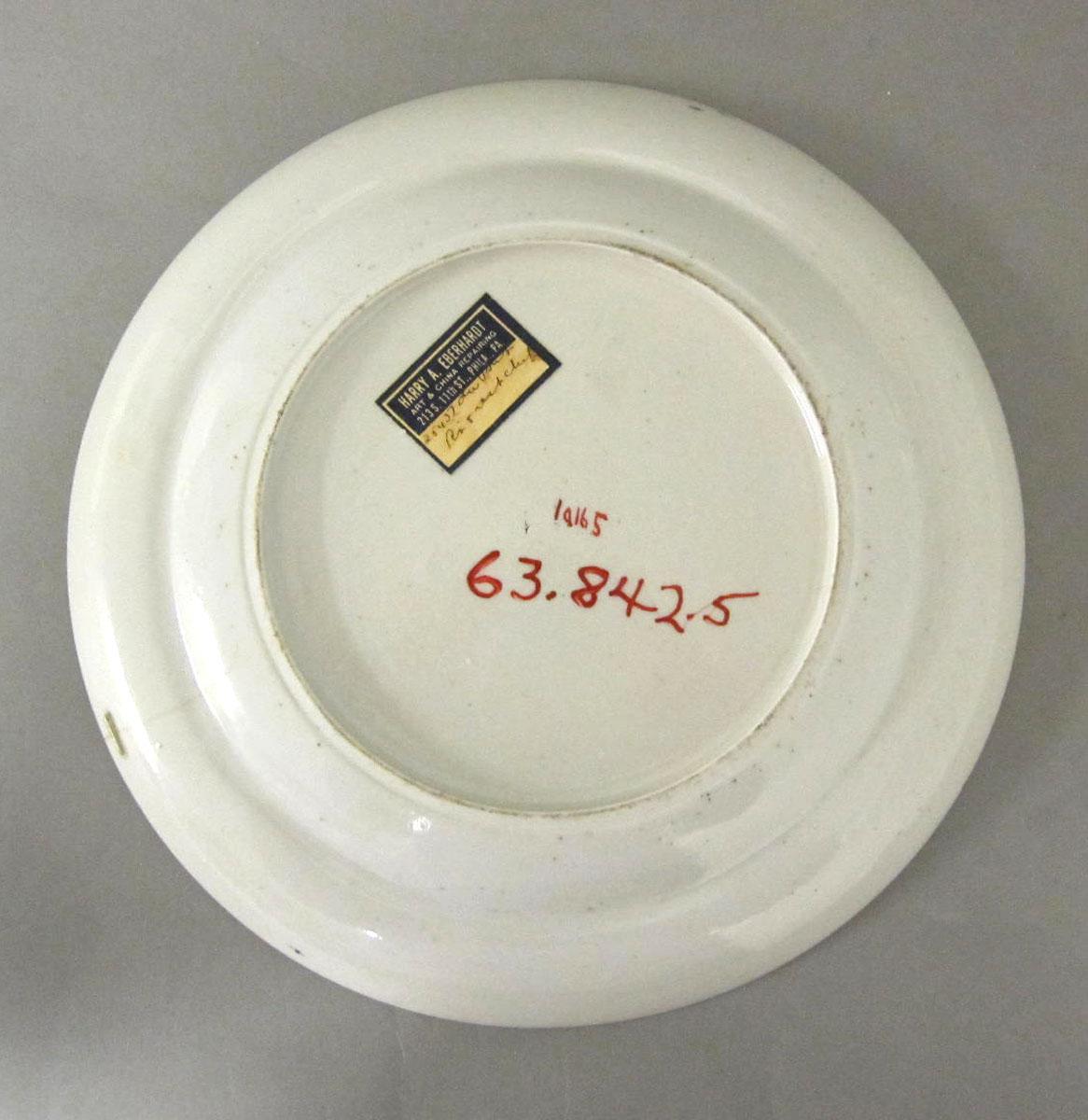 1963.0842.005 Porcelain plate underside