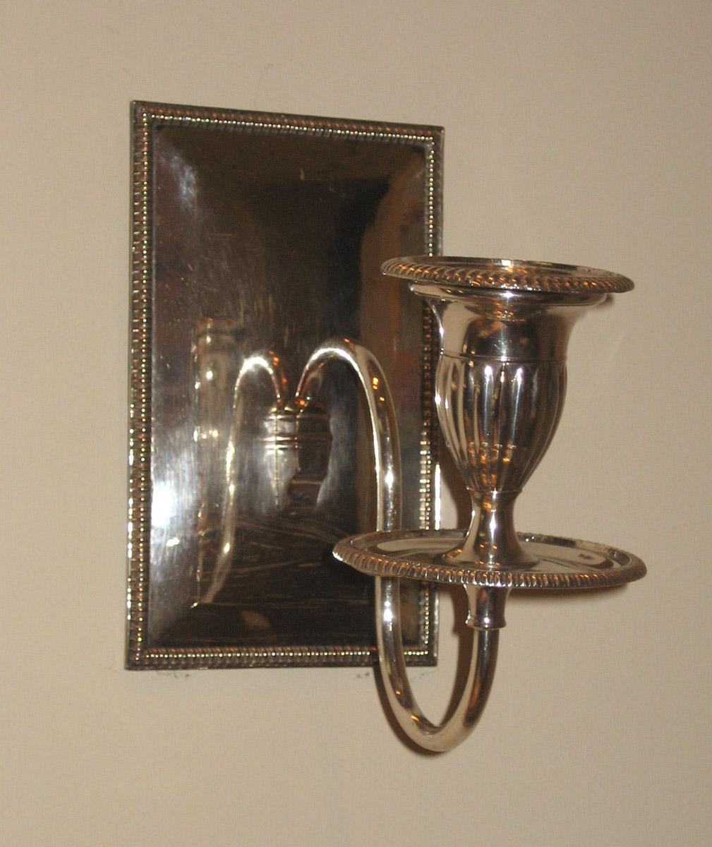 1963.0859.001 Sconce